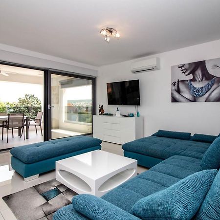 Luxury Apartment Luna Vantacici Kültér fotó