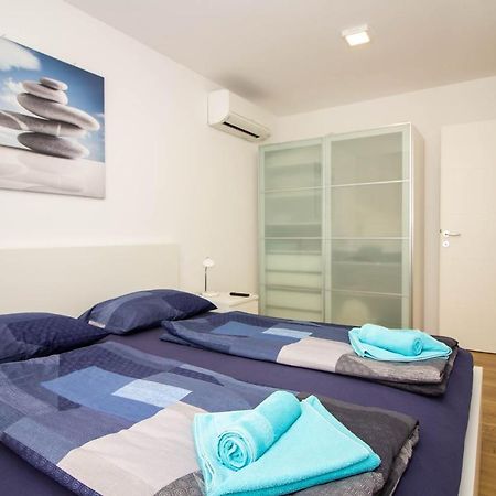 Luxury Apartment Luna Vantacici Kültér fotó
